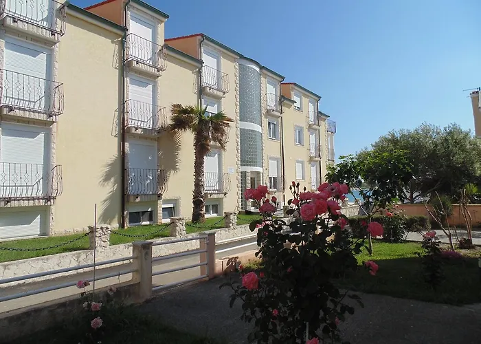 Otel Beni Vrsi